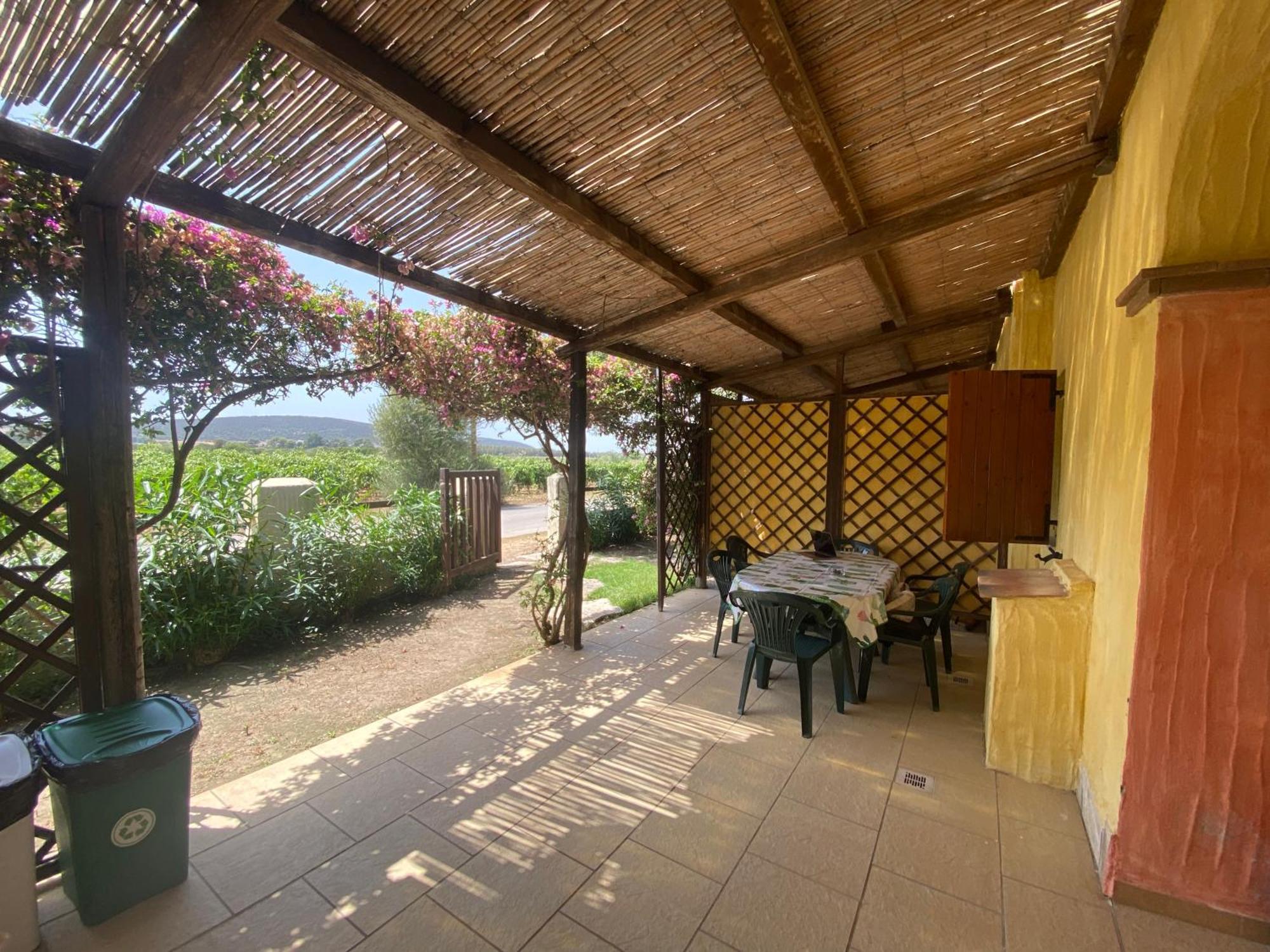 Villa Juniperus Porto Pino SantʼAnna Arresi Exterior foto